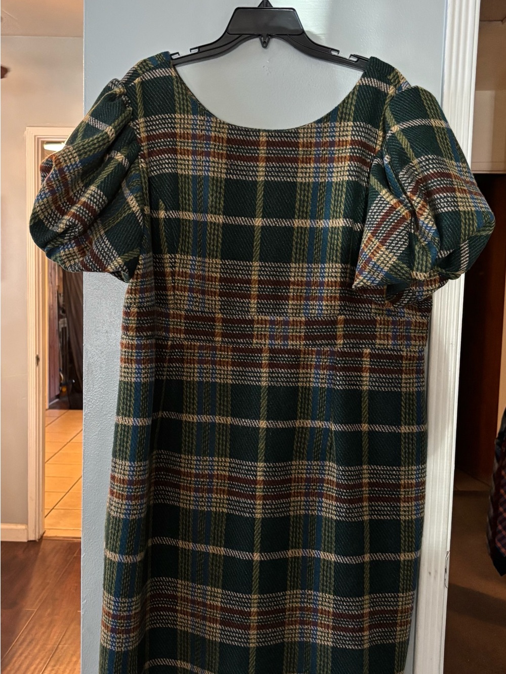 Ivy City Co Green Plaid Puff Sleeve Dress